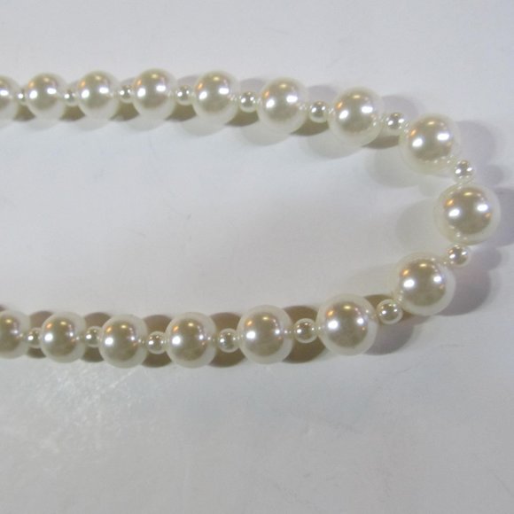 Long Lovely Pearl Necklace Ivory Pearl Single Strand Pearl Necklace 25" Wedding - Picture 1 of 4